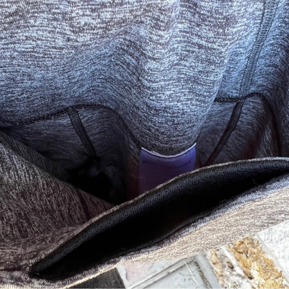 Patagonia Leggings Women’s Gray Heathered Centered Crop Capri Tight Yoga Small - Picture 4 of 5